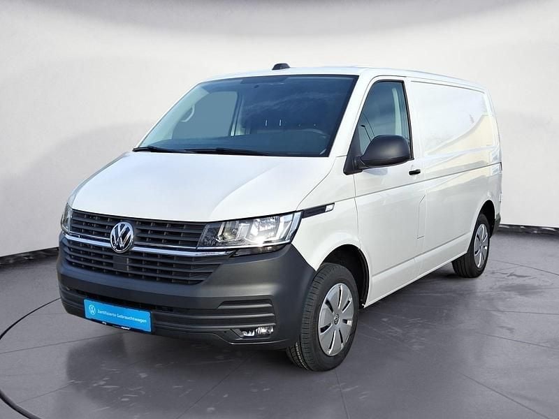 Weiß Gebraucht 2021 VW Transporter Van | 27.990 € (Fairer Preis) - Bild 1/4