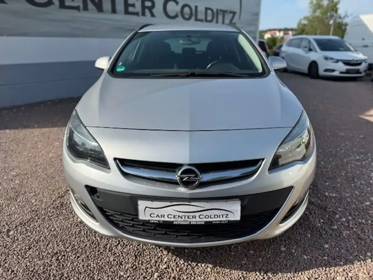 Gebraucht Opel Astra 136 PS (100 kW) 2016 Silber Kombi