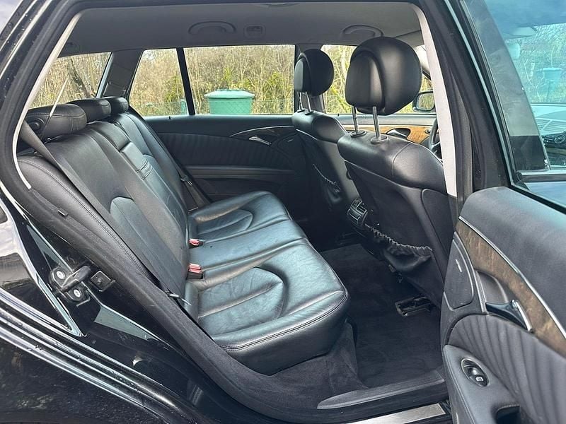 Gebraucht Mercedes E320 Avantgarde 224 PS (164 kW) 2007 Schwarz Kombi