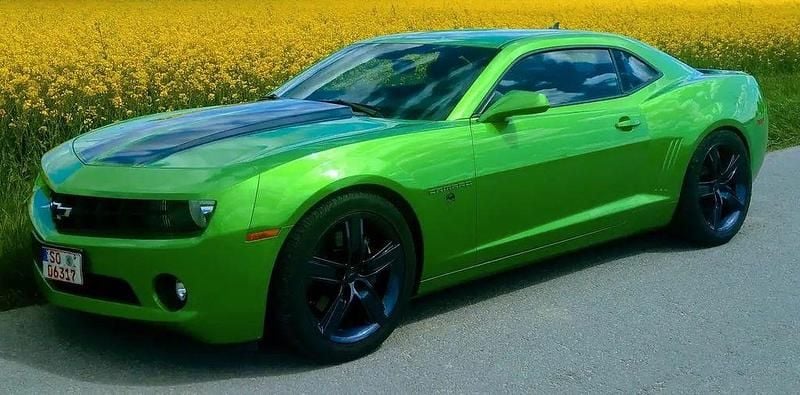 Gebraucht Chevrolet Camaro 305 PS (224 kW) 2010 Grün Coupé
