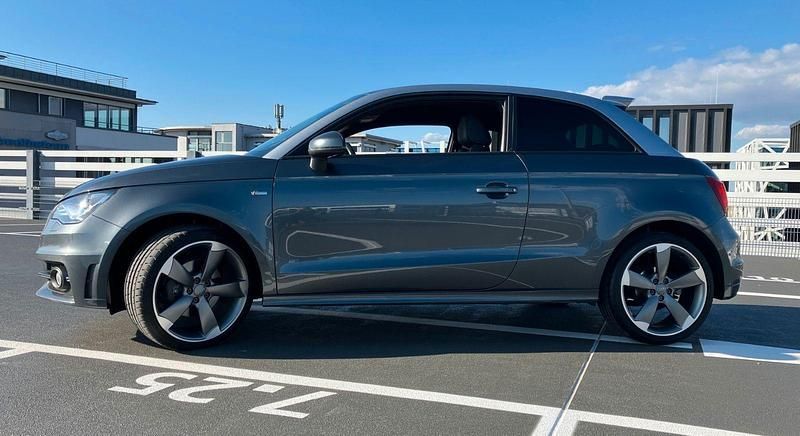 Gebraucht Audi A1 S-Line 140 PS (102 kW) 2015 Grau Kleinwagen