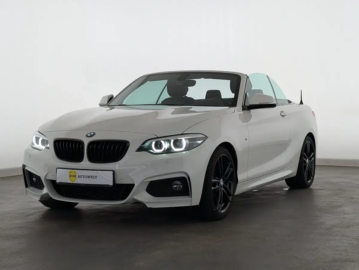 Gebraucht BMW 220 Sport Line 184 PS (135 kW) 2021 Cabrio