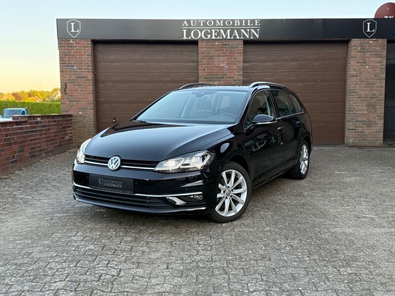 Schwarz Gebraucht 2020 VW Golf VII Highline Kombi | 17.777 € (Fairer Preis) - Bild 1/4