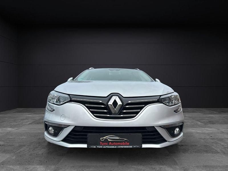 Gebraucht Renault Mégane IV Bose Edition 159 PS (116 kW) 2019 Silber Limousine