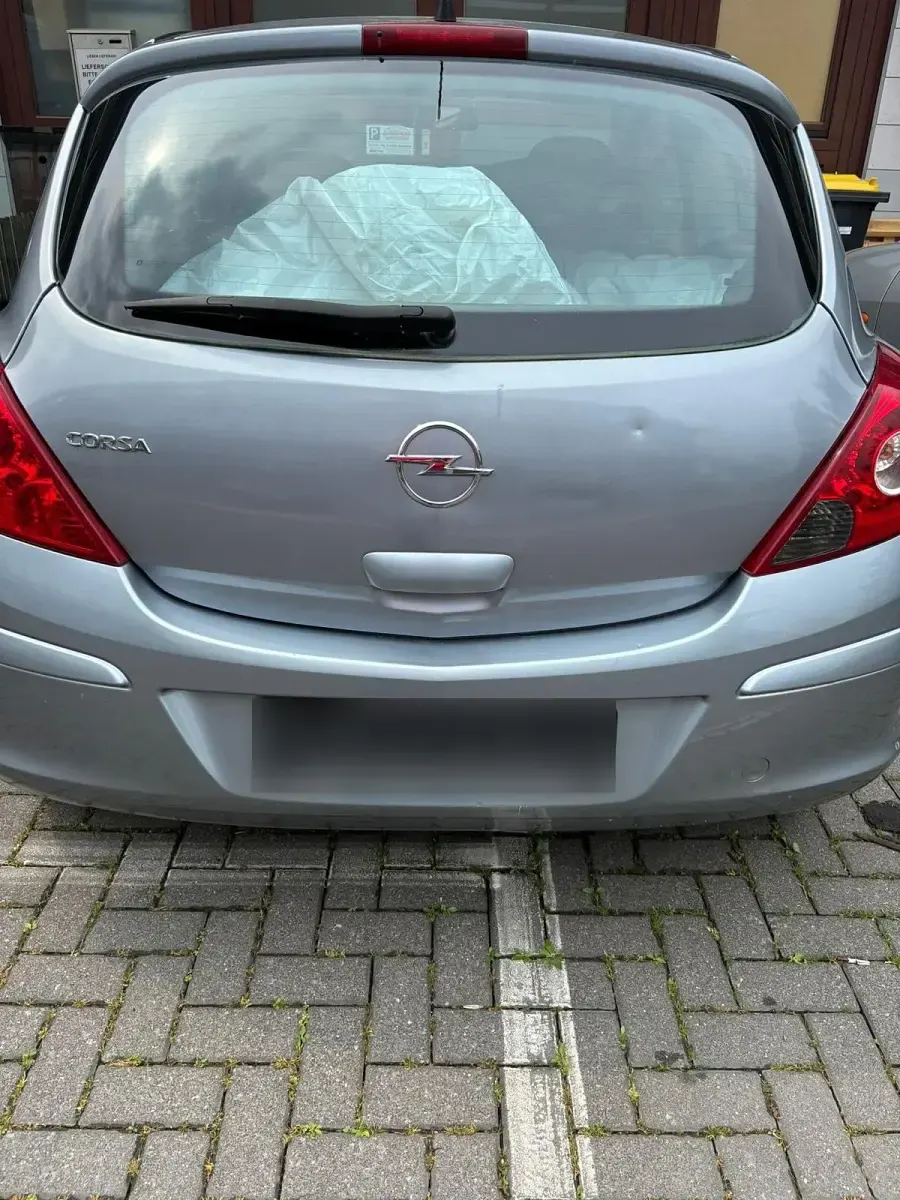 Gebraucht Opel Corsa 60 PS (44 kW) 2007 Silber Kleinwagen
