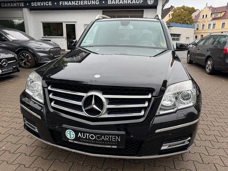 Schwarz Gebraucht 2012 Mercedes GLK220 SUV | 12.850 € (Guter Preis) - Bild 1/4