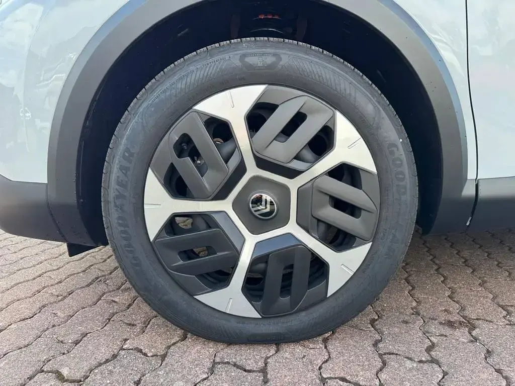 Gebraucht Citroën C4 145 PS (106 kW) 2025 Metalli (weiss SUV
