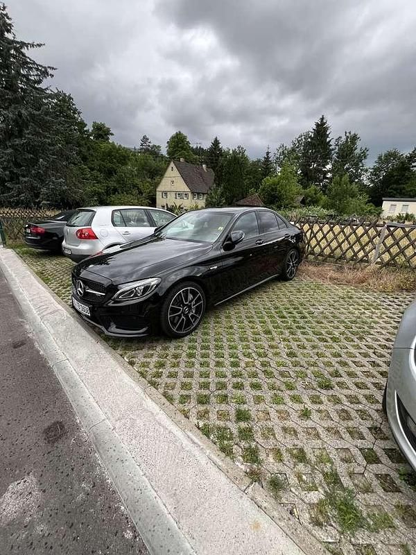 Schwarz Gebraucht 2017 Mercedes C43 AMG AMG Limousine | 33.500 € (Fairer Preis) - Bild 1/4