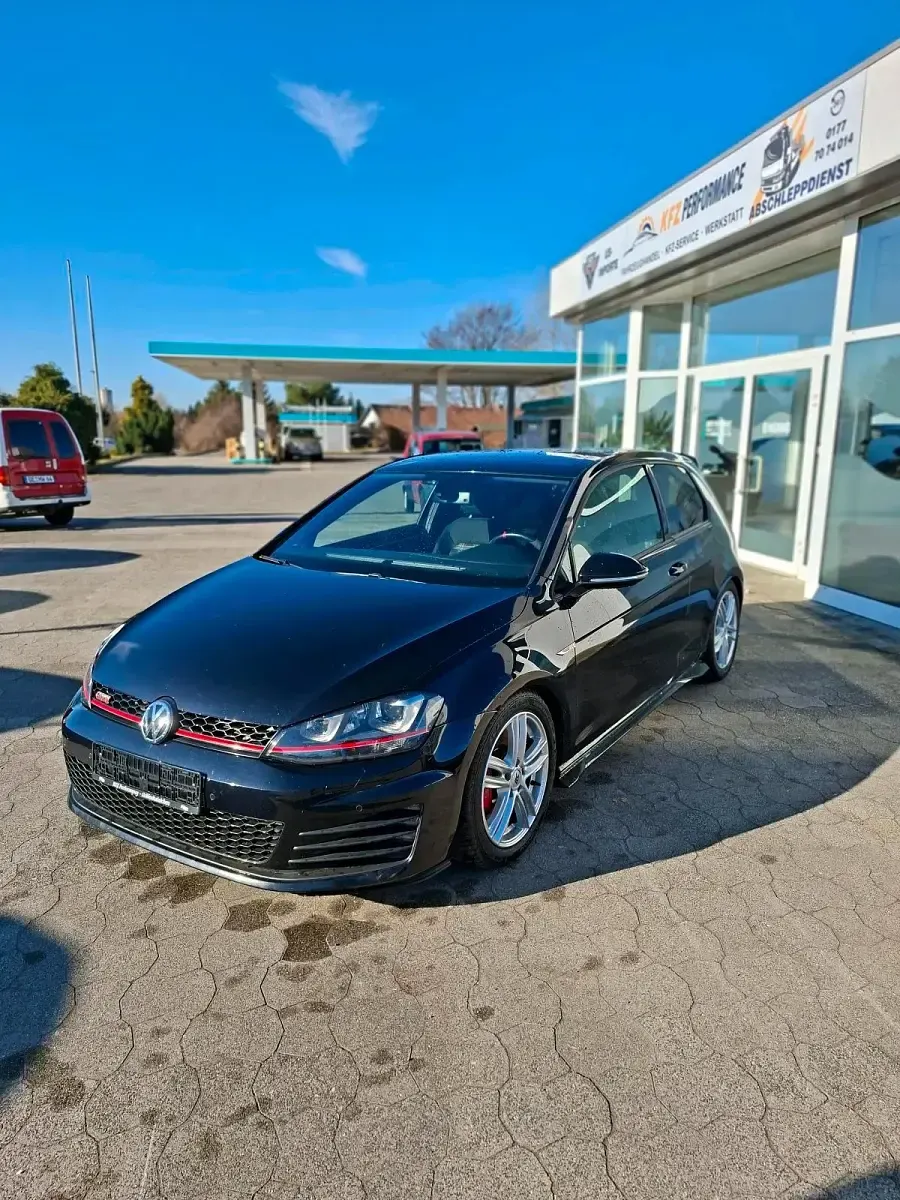 Gebraucht VW Golf GTI 230 PS (169 kW) 2015 Schwarz Coupé