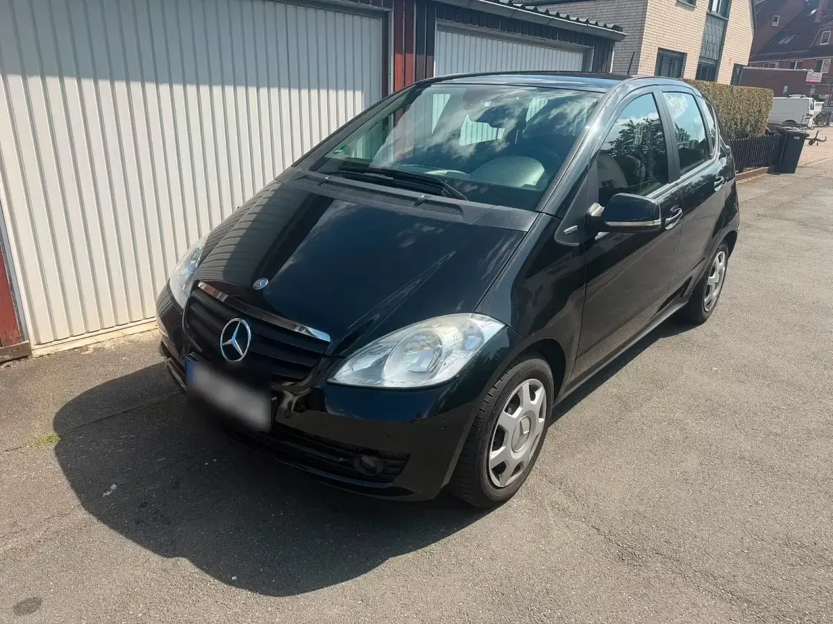 Gebraucht Mercedes A150 95 PS (69 kW) 2009 Limousine
