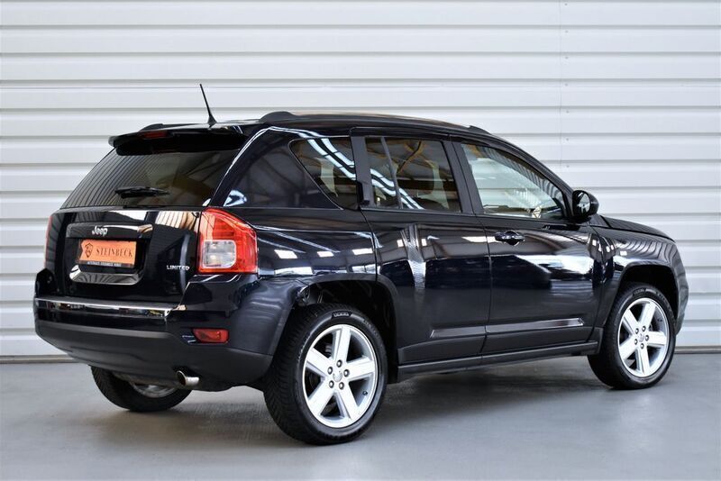 Gebraucht Jeep Compass Limited 170 PS (125 kW) 2011 Schwarz SUV