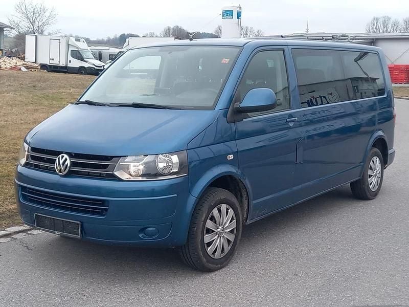 Gebraucht VW T5 140 PS (102 kW) 2015 Blau Van