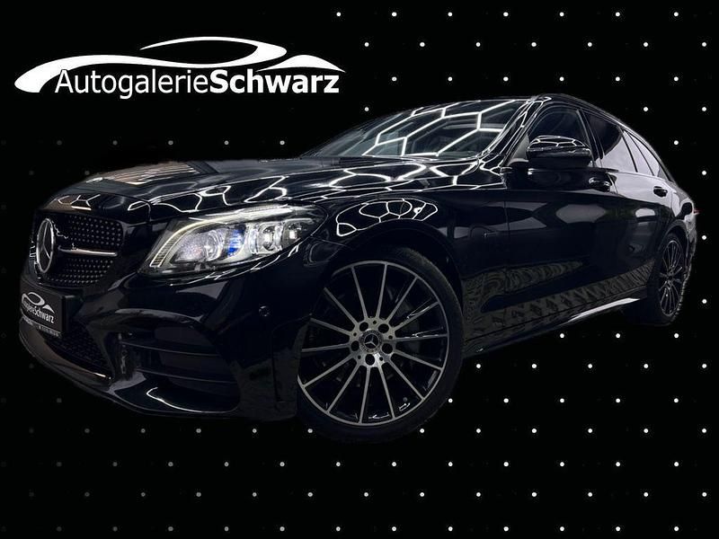 Schwarz Gebraucht 2020 Mercedes C300e AMG Limousine | 26.890 € (Teuer) - Bild 1/3