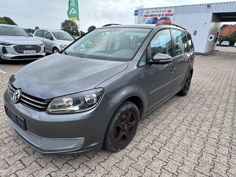 Grau Gebraucht 2011 VW Touran Trendline Van / Kleinbus | 5.950 € (Guter Preis) - Bild 1/4