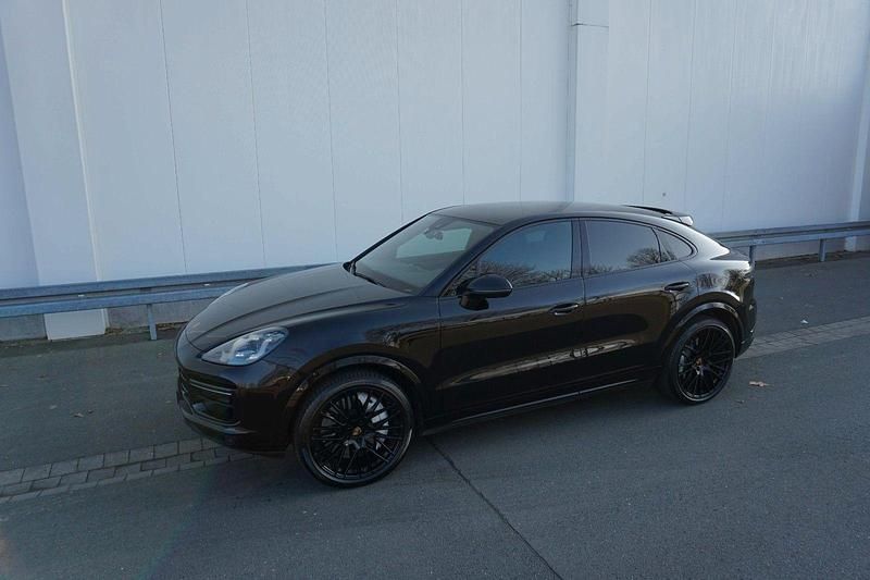Gebraucht Porsche Cayenne Turbo Coupe 549 PS (403 kW) 2019 Schwarz Coupé