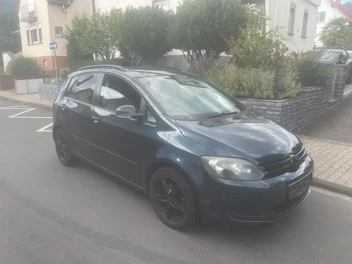 Gebraucht VW Golf VI 80 PS (58 kW) 2010 Blau Kleinwagen