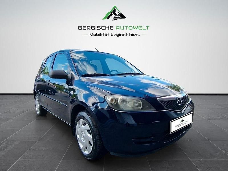 Blau Gebraucht 2005 Mazda 2 Limousine | 3.980 € (Teuer) - Bild 1/4