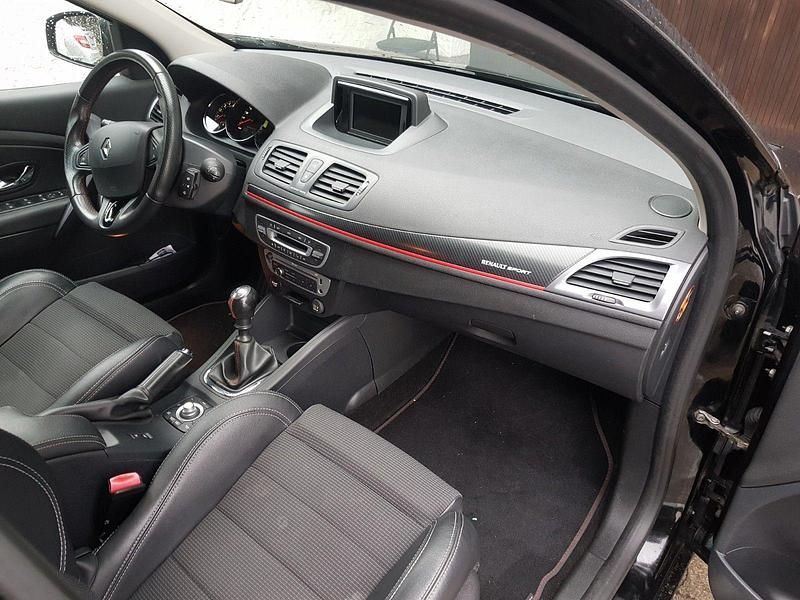 Gebraucht Renault Mégane GrandTour GT-Line 163 PS (119 kW) 2013 Schwarz Kombi