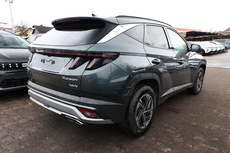 Neu Hyundai Tucson Select 215 PS (158 kW) 2025 Cypress green mineraleffekt SUV