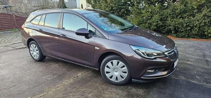 Gebraucht Opel Astra Business 136 PS (100 kW) 2017 Braun Kombi