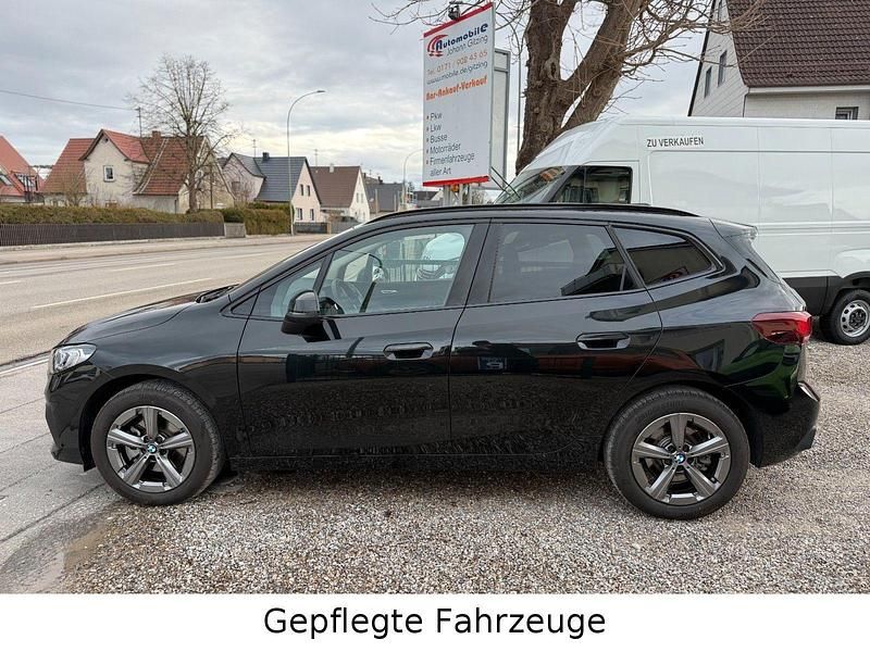 Gebraucht BMW 220 Active Tourer Performance 170 PS (125 kW) 2025 Schwarz Van / Kleinbus