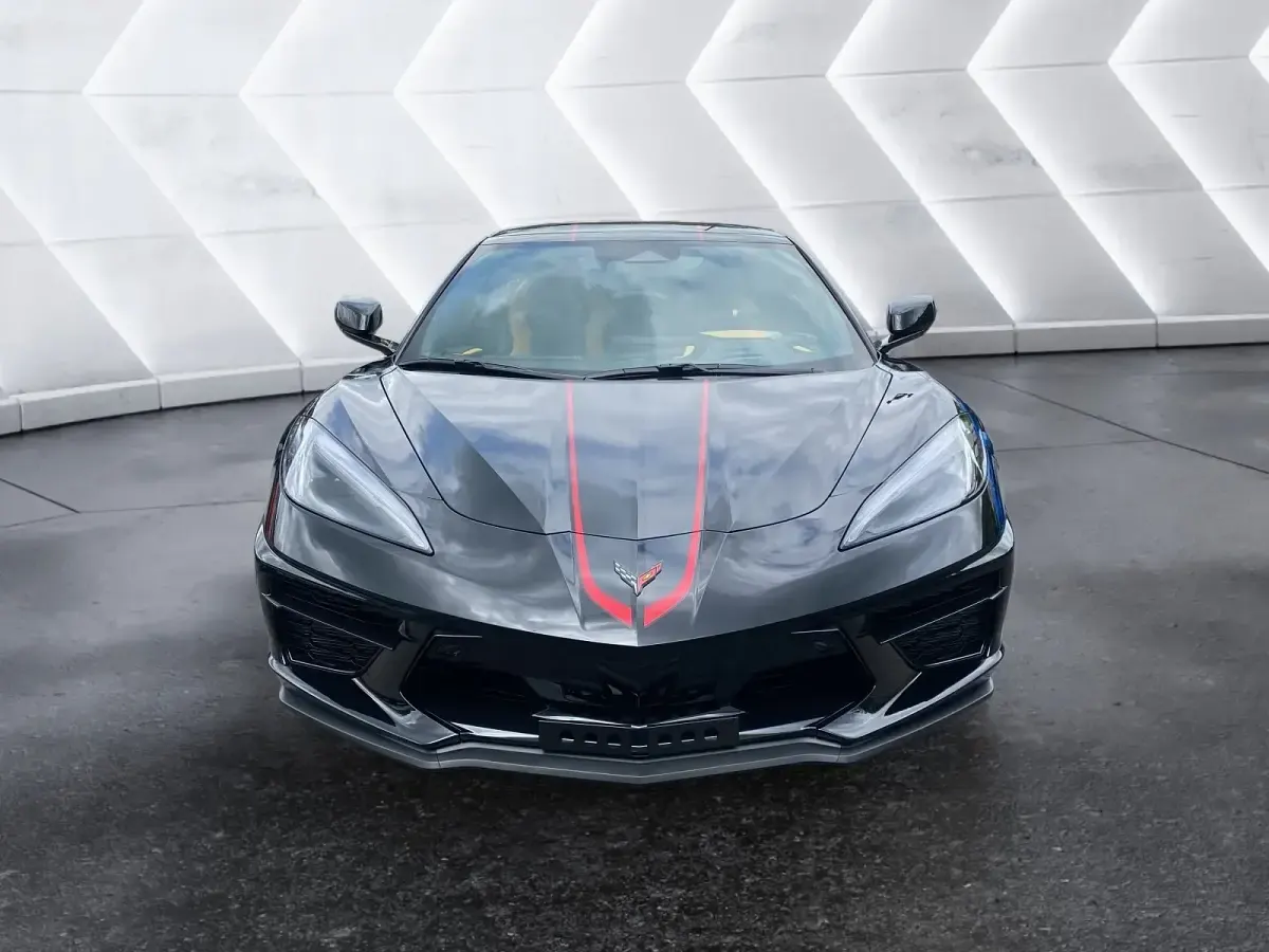 Neu Corvette C8 482 PS (354 kW) 2026 Schwarz Cabrio