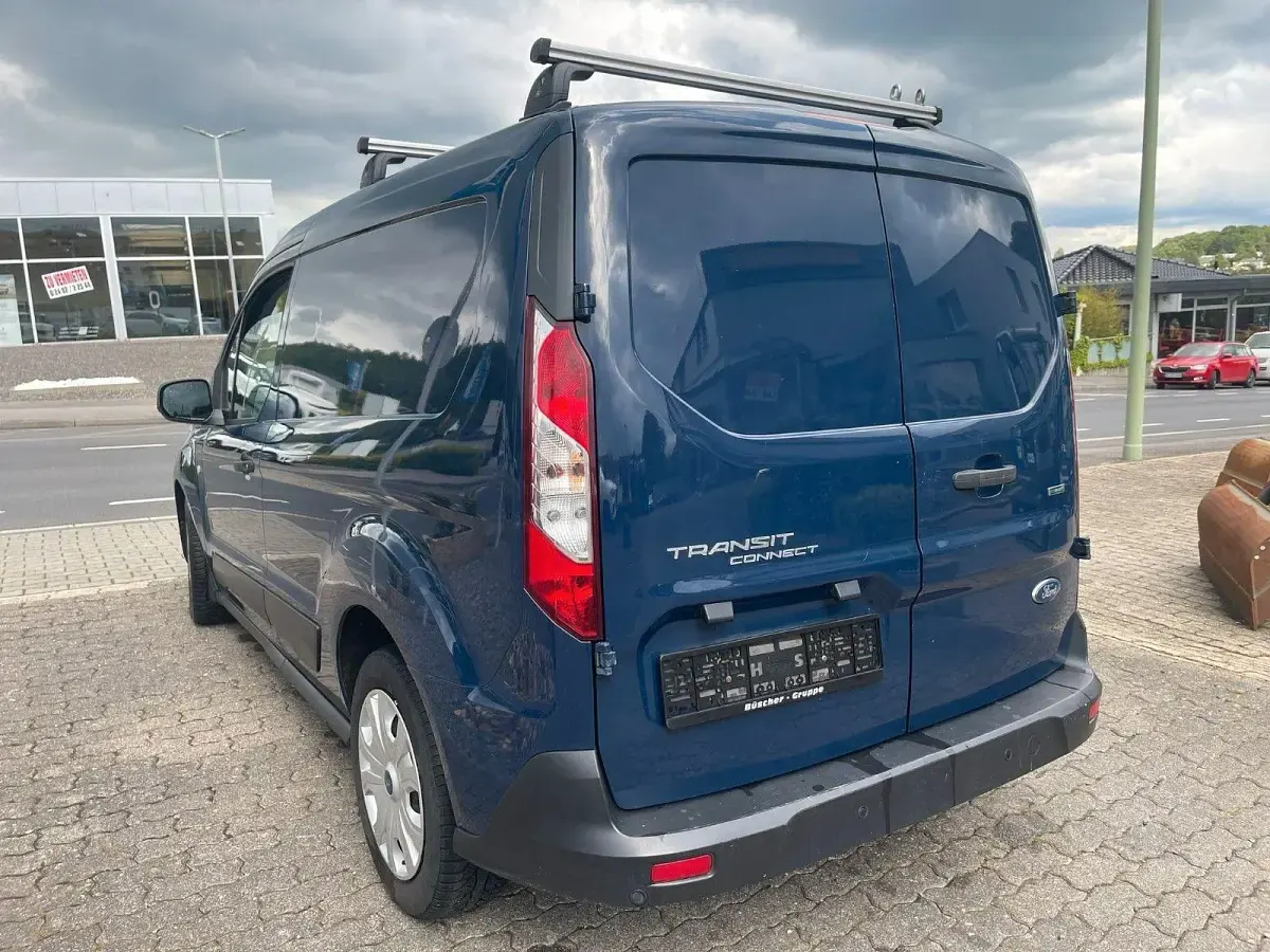 Używany Ford Transit Connect Trend 101 KM (74 kW) 2018 Niebieski Minivan