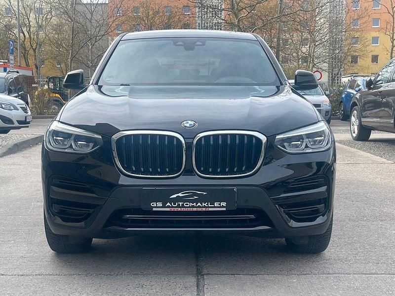 Gebraucht BMW X3 Advantage 184 PS (135 kW) 2019 Schwarz ii/bonnet fluid black SUV