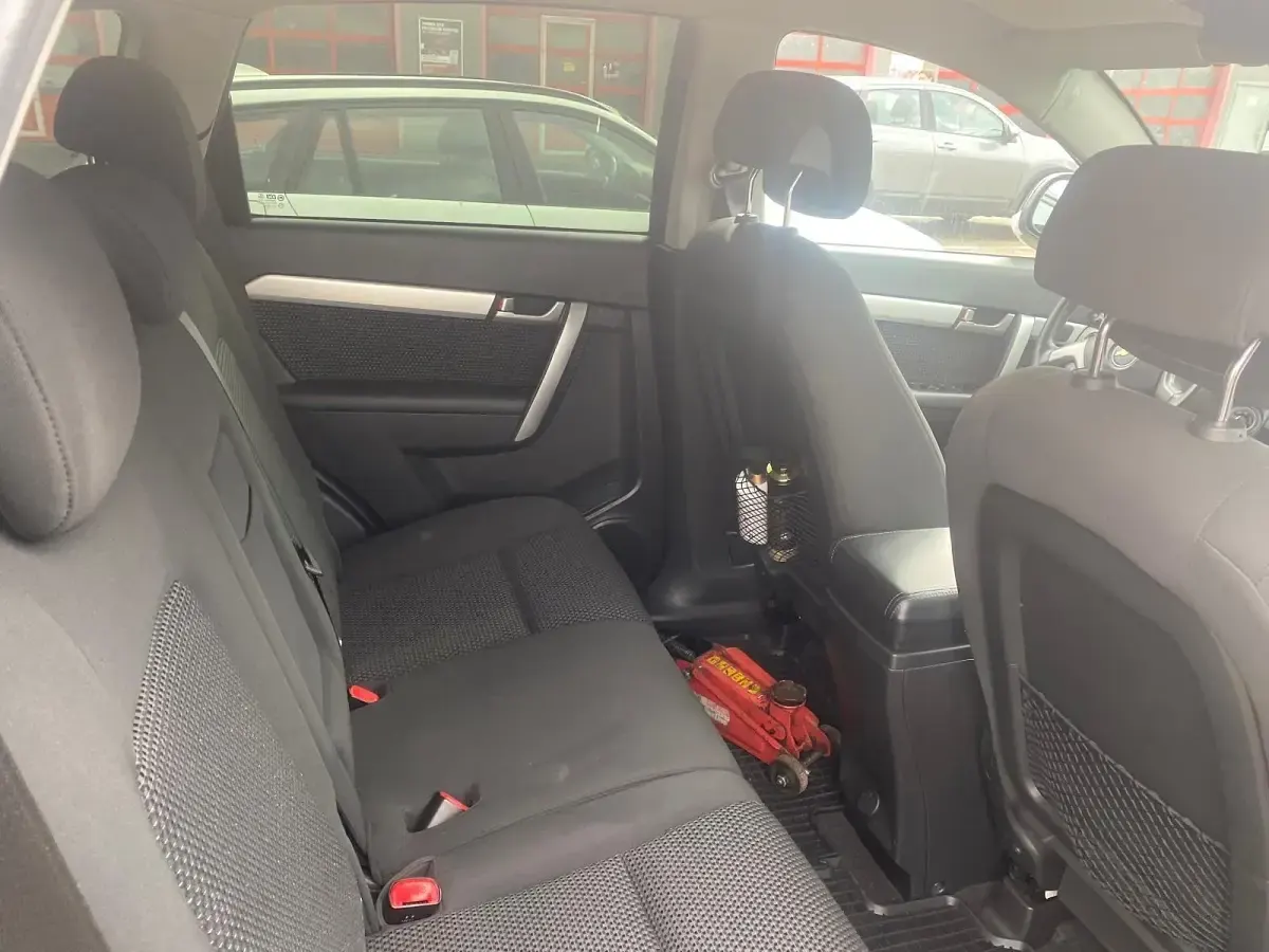 Gebraucht Chevrolet Captiva 150 PS (110 kW) 2011 Schwarz SUV
