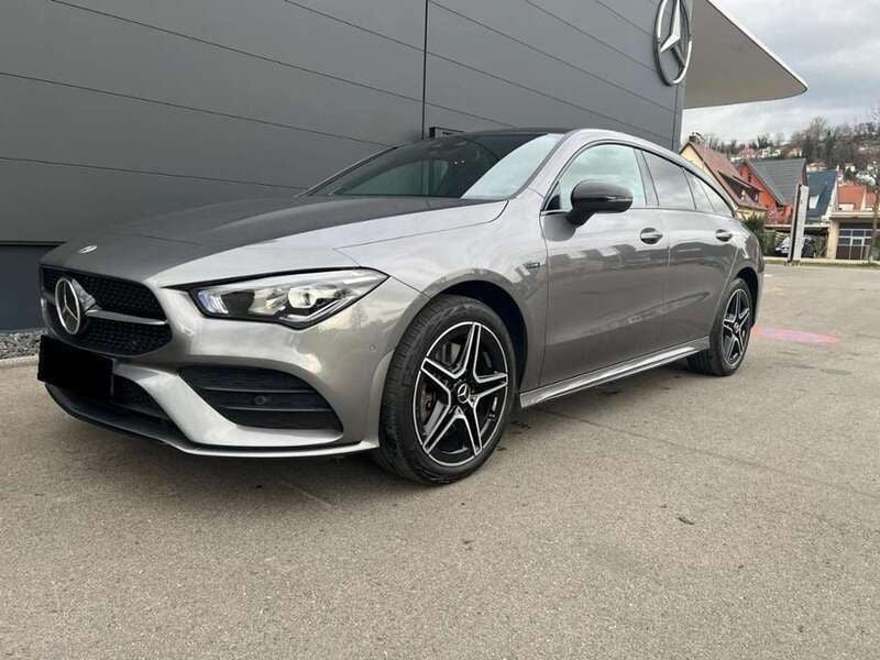 Grau Gebraucht 2021 Mercedes CLA250e Shooting Brake Kombi | 25.700 € (Guter Preis) - Bild 1/4