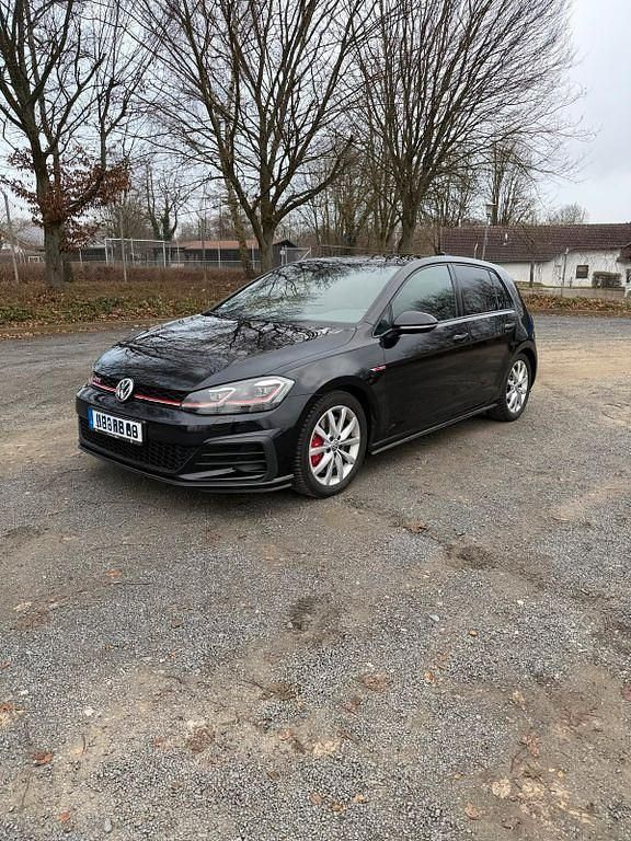 Gebraucht VW Golf VII GTI 245 PS (180 kW) 2019 Schwarz Limousine