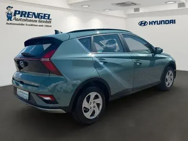 Gebraucht Hyundai Bayon Select 101 PS (74 kW) 2025 Grün SUV