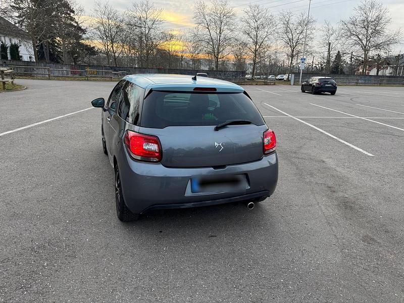 Gebraucht Citroën DS3 So Chic 120 PS (88 kW) 2010 Grau Kleinwagen