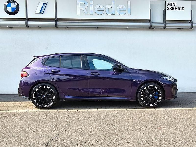 Gebraucht BMW M135 Performance 300 PS (220 kW) 2024 Grau Kleinwagen