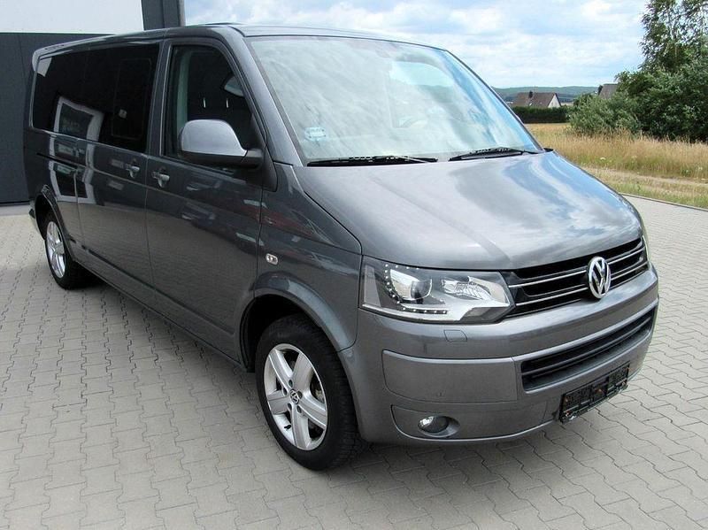 Gebraucht VW Multivan 204 PS (150 kW) 2012 Grau Van / Kleinbus