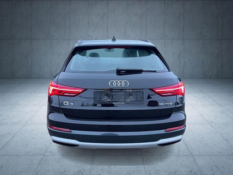 Gebraucht Audi Q3 Advanced Plus 150 PS (110 kW) 2024 Mythosschwarz metallic SUV