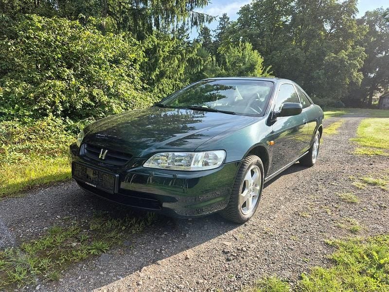 Grün Gebraucht 1999 Honda Accord Coupé | 4.700 € (Fairer Preis) - Bild 1/4