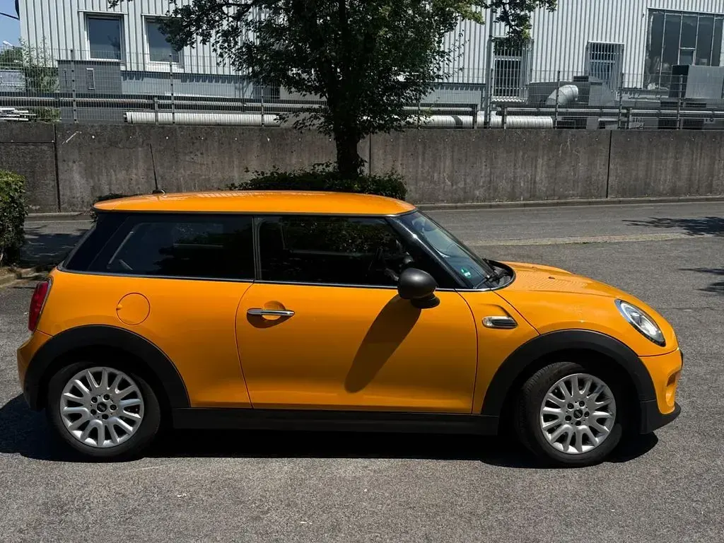 Gebraucht Mini One D 95 PS (69 kW) 2015 Orange Kleinwagen