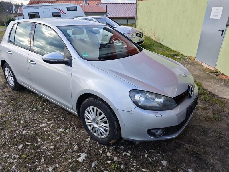 Silber Gebraucht 2010 VW Golf VI Limousine | 3.900 € (Guter Preis) - Bild 1/4