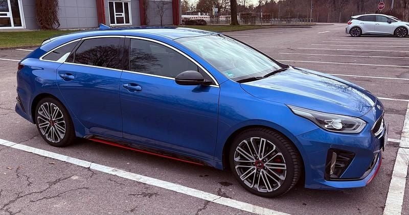 Gebraucht Kia ProCeed GT 204 PS (150 kW) 2021 Blau Kombi