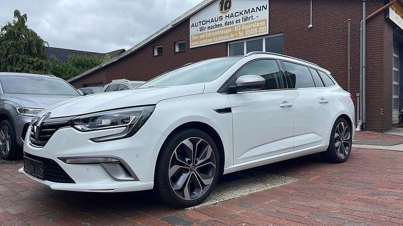 Weiß Gebraucht 2018 Renault Mégane GT Line GT-Line Limousine | 12.700 € (Fairer Preis) - Bild 1/4