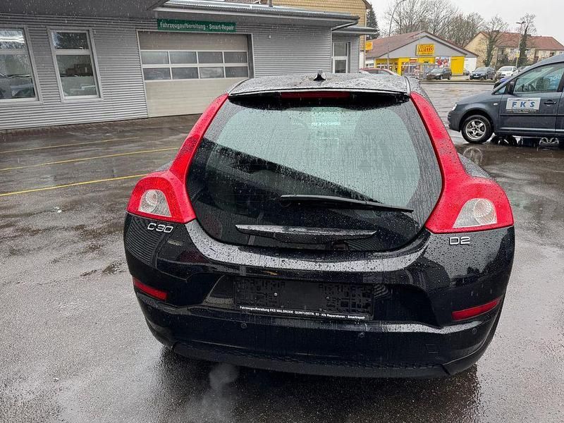 Gebraucht Volvo C30 114 PS (83 kW) 2010 Schwarz Kleinwagen