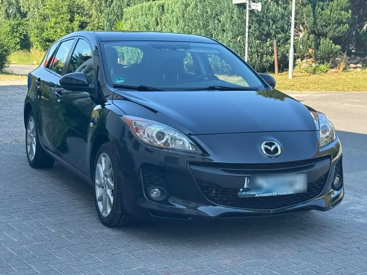 Gebraucht Mazda 3 105 PS (77 kW) 2012 Schwarz Limousine