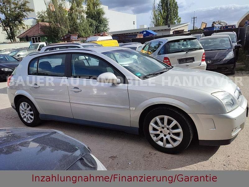 Gebraucht Opel Signum Elegance 155 PS (114 kW) 2003 Silber Kleinwagen