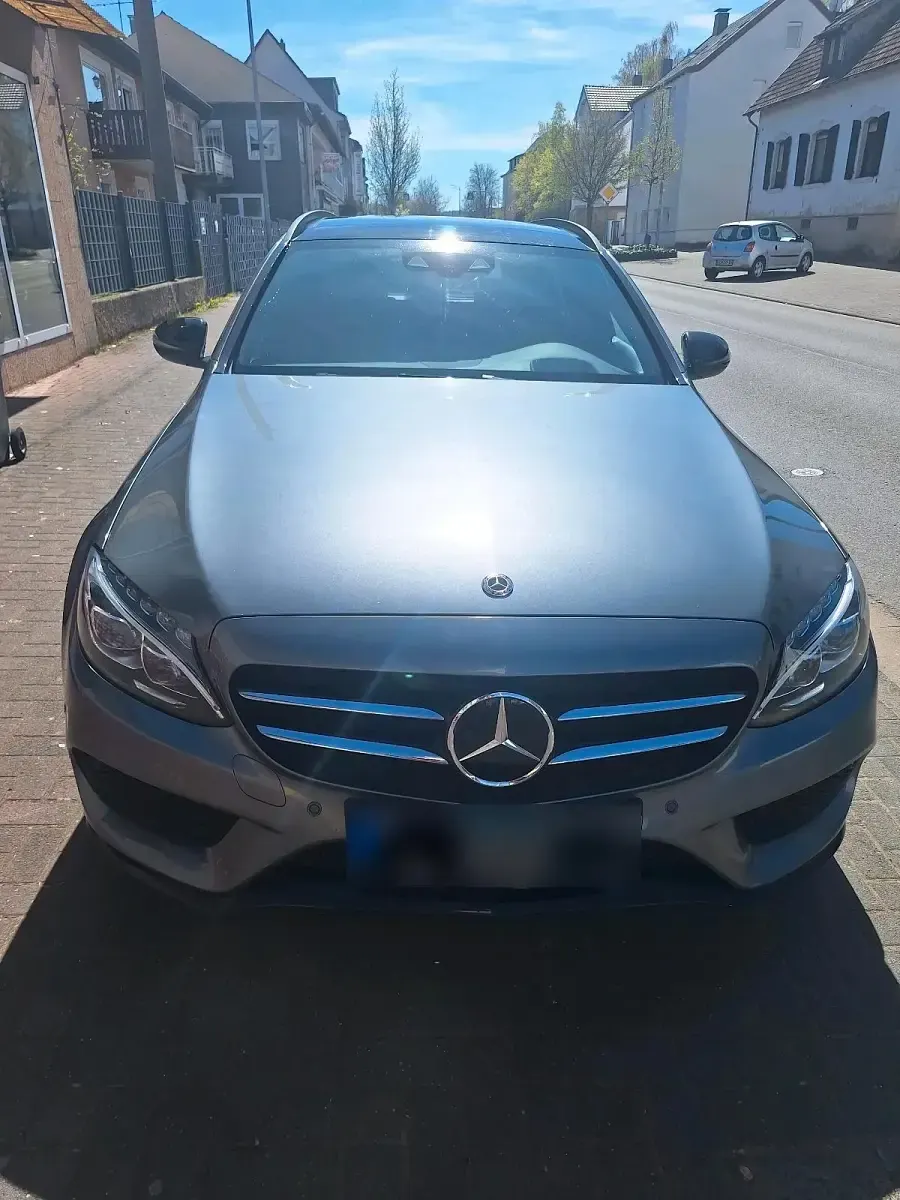 Gebraucht Mercedes C220 AMG 170 PS (125 kW) 2018 Grau Kombi
