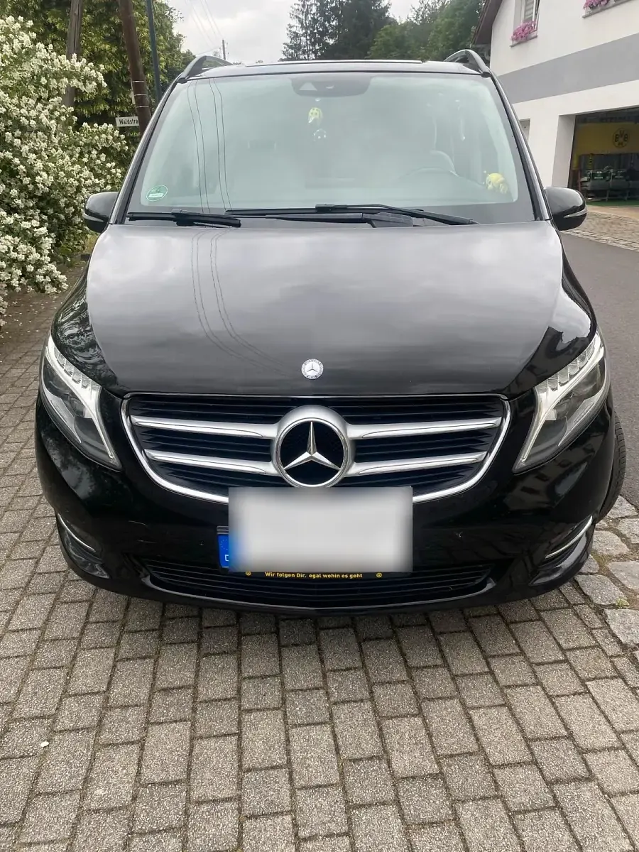 Usata Mercedes E250 190 CV (139 kW) 2015 Nero Monovolume