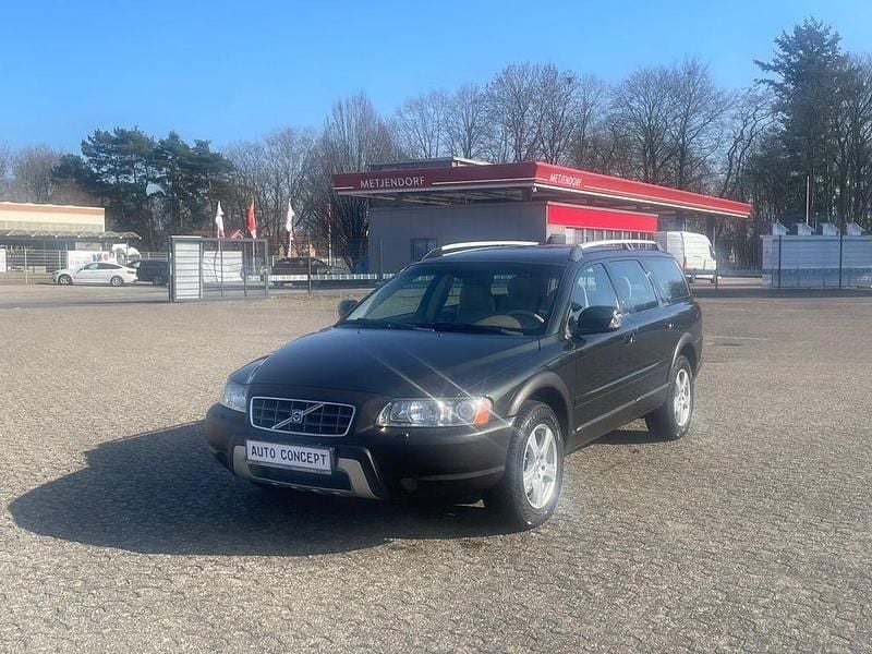 Gebraucht Volvo XC70 Summum 209 PS (153 kW) 2006 Grün Kombi