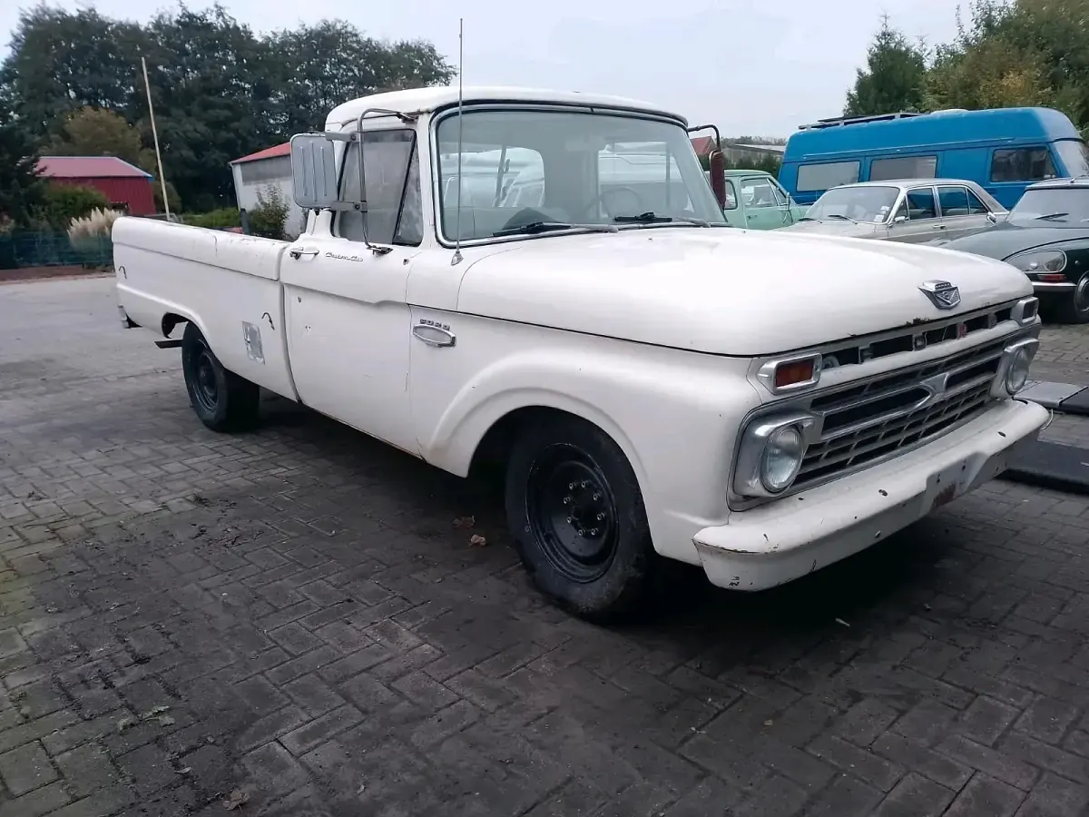 Brugt Ford V8 1966