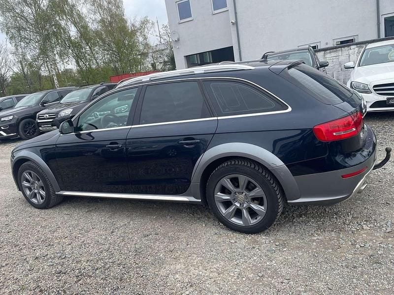 Gebraucht Audi A4 Allroad 239 PS (175 kW) 2010 Tiefseeblau perleffekt Kombi