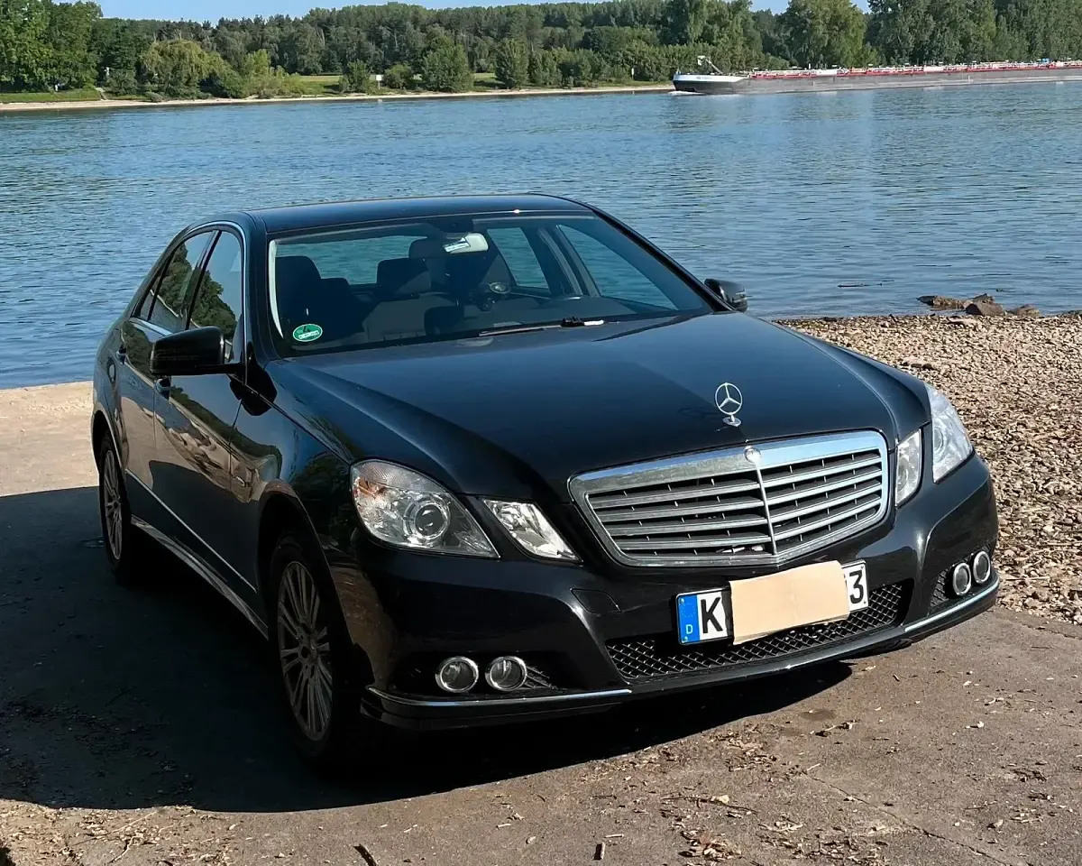 Occasion Mercedes E200 136 ch (100 kW) 2010 Noir Berline